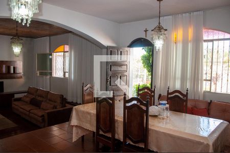 Sala de Jantar de casa à venda com 3 quartos, 250m² em Novo Eldorado, Contagem