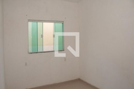 Quarto 2 de casa para alugar com 2 quartos, 50m² em Ouro Verde, Nova Iguaçu