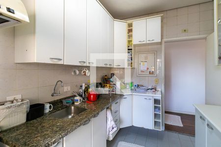 Apartamento para alugar com 170m², 3 quartos e 3 vagas Apartamento para alugar com 170m², 3 quartos e 3 vagasCozinha
