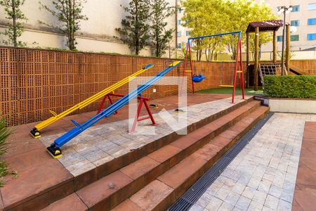 Apartamento para alugar com 170m², 3 quartos e 3 vagas Apartamento para alugar com 170m², 3 quartos e 3 vagasÁrea Comum - Playground