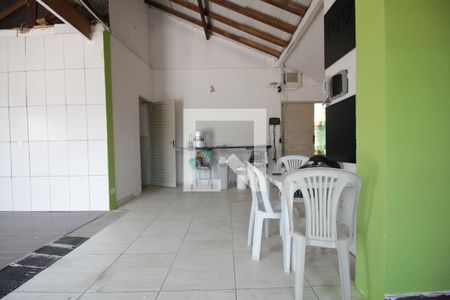 Sala/Cozinha de casa à venda com 2 quartos, 250m² em Jardim Monte Kemel, São Paulo
