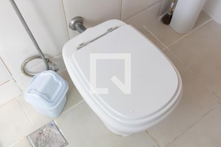 Apartamento à venda com 71m², 2 quartos e 1 vaga Apartamento à venda com 71m², 2 quartos e 1 vagaBanheiro