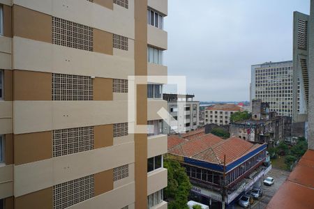 Sala - Vista de apartamento à venda com 4 quartos, 147m² em Floresta, Porto Alegre