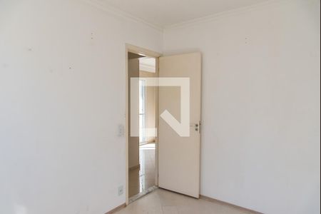 Quarto 1 de apartamento para alugar com 2 quartos, 60m² em Vila Firmiano Pinto, São Paulo