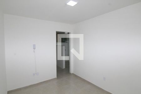 Sala de apartamento para alugar com 2 quartos, 55m² em Ramos, Rio de Janeiro