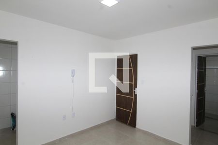 Sala de apartamento para alugar com 2 quartos, 55m² em Ramos, Rio de Janeiro