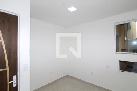 Quarto 2 de apartamento para alugar com 2 quartos, 55m² em Ramos, Rio de Janeiro