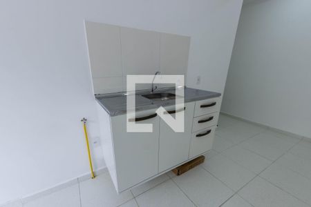 Sala / Cozinha de apartamento à venda com 1 quarto, 35m² em Vila Tolstoi, São Paulo