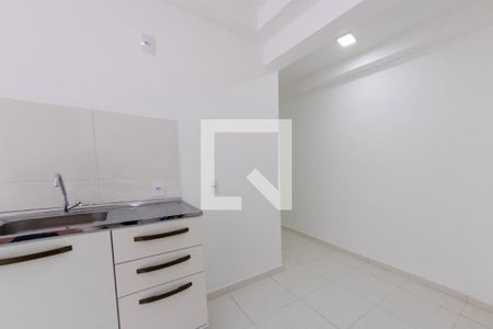 Sala / Cozinha de apartamento à venda com 1 quarto, 35m² em Vila Tolstoi, São Paulo