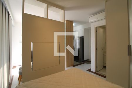 Quarto de apartamento para alugar com 1 quarto, 32m² em Santo Amaro, São Paulo