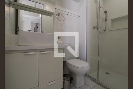 Banheiro de apartamento para alugar com 1 quarto, 32m² em Santo Amaro, São Paulo