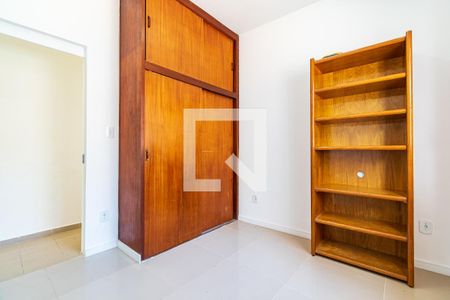 Quarto de casa para alugar com 1 quarto, 50m² em Parque Imperial, São Paulo