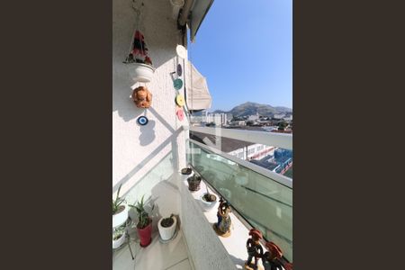 varanda de apartamento à venda com 2 quartos, 55m² em Piedade, Rio de Janeiro