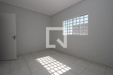 Quarto 1 de casa para alugar com 2 quartos, 92m² em Samambaia Norte (samambaia), Brasília