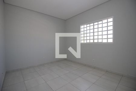 Quarto 2 de casa para alugar com 2 quartos, 92m² em Samambaia Norte (samambaia), Brasília