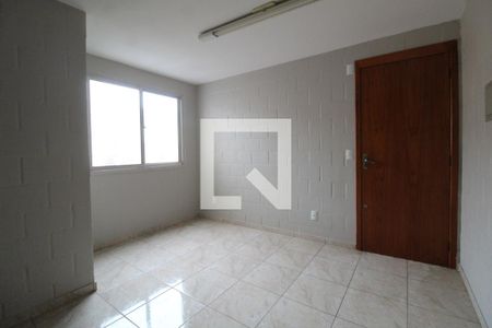 Sala de Estar de apartamento à venda com 2 quartos, 38m² em Olaria, Canoas