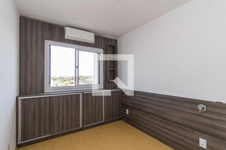 Quarto 1 de apartamento à venda com 2 quartos, 68m² em Sarandi, Porto Alegre