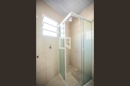 Banheiro de kitnet/studio para alugar com 1 quarto, 30m² em Parque Jabaquara, São Paulo