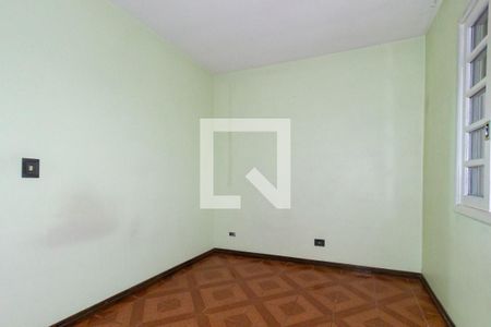 Quarto 1 de casa para alugar com 6 quartos, 200m² em Carioca, Curitiba