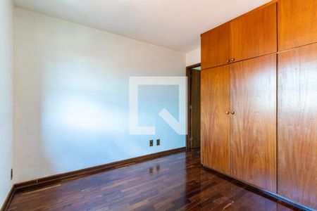 Quarto 1 de casa para alugar com 3 quartos, 260m² em Jardim Consórcio, São Paulo