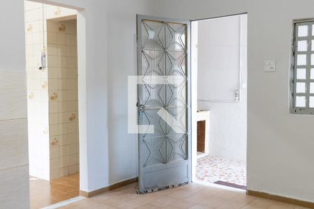 Sala de casa para alugar com 1 quarto, 44m² em Pilares, Rio de Janeiro