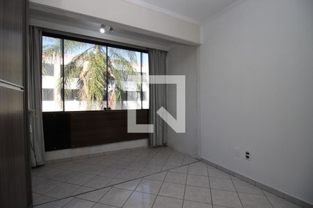 Suíte de apartamento para alugar com 2 quartos, 60m² em Quadras Econômicas Lúcio Costa (guará), Brasília