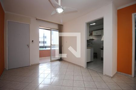 Sala de apartamento para alugar com 2 quartos, 60m² em Quadras Econômicas Lúcio Costa (guará), Brasília