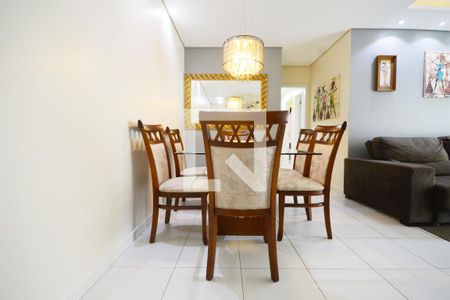 Sala de apartamento para alugar com 3 quartos, 130m² em Serraria, São José