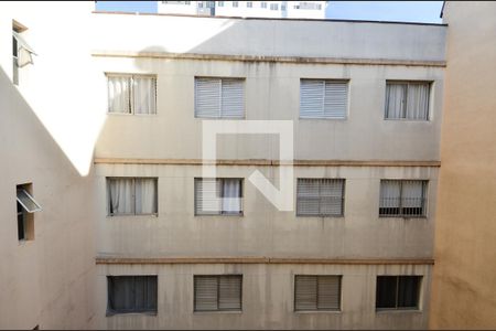 Vista do Quarto 1 de apartamento à venda com 2 quartos, 54m² em Vila das Bandeiras, Guarulhos