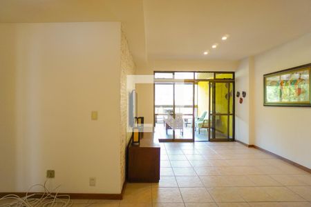 Sala de apartamento para alugar com 3 quartos, 156m² em Recreio dos Bandeirantes, Rio de Janeiro