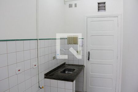 Cozinha de kitnet/studio para alugar com 1 quarto, 26m² em Bela Vista, São Paulo