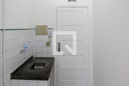 Cozinha de kitnet/studio para alugar com 1 quarto, 26m² em Bela Vista, São Paulo