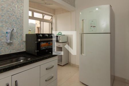 Cozinha de apartamento para alugar com 3 quartos, 120m² em Balneario Cidade Atlantica, Guarujá