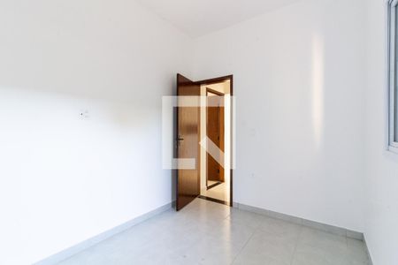 Quarto 1 de casa de condomínio para alugar com 2 quartos, 50m² em Maracanã, Praia Grande