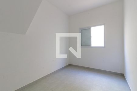 Quarto 2 de casa de condomínio para alugar com 2 quartos, 50m² em Maracanã, Praia Grande