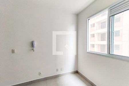 Sala de apartamento para alugar com 2 quartos, 33m² em Parque Munhoz, São Paulo