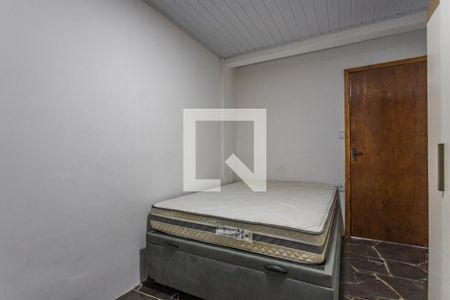 Quarto de casa para alugar com 1 quarto, 45m² em Jardim Floresta, Porto Alegre