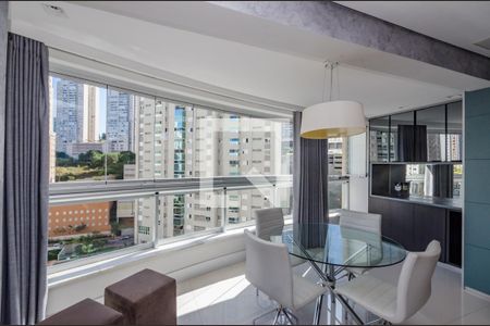 Sala de apartamento à venda com 3 quartos, 104m² em Vila da Serra, Nova Lima