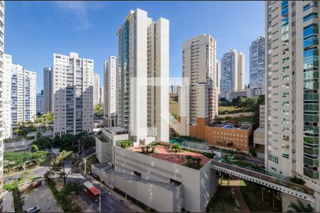 Sala de apartamento à venda com 3 quartos, 104m² em Vila da Serra, Nova Lima