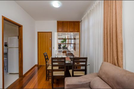 Sala de apartamento para alugar com 3 quartos, 125m² em Grajaú, Belo Horizonte