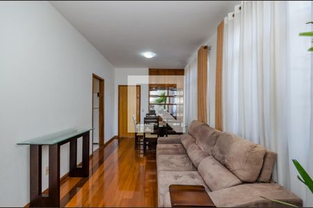 Sala de apartamento para alugar com 3 quartos, 125m² em Grajaú, Belo Horizonte