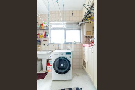 Apartamento à venda com 65m², 2 quartos e 1 vaga Apartamento à venda com 65m², 2 quartos e 1 vagaLavanderia