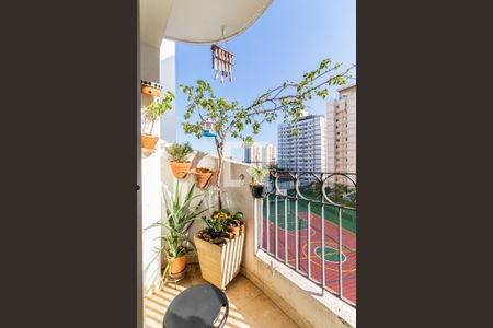 Varanda de apartamento à venda com 2 quartos, 65m² em Jardim Itapeva, São Paulo