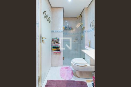 Apartamento à venda com 65m², 2 quartos e 1 vaga Apartamento à venda com 65m², 2 quartos e 1 vagaBanheiro