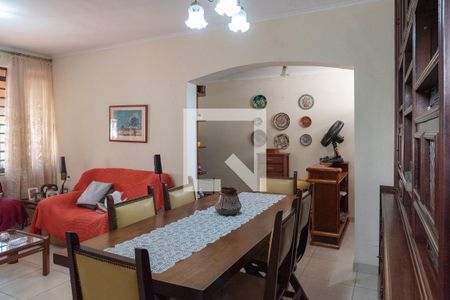 Sala de casa à venda com 5 quartos, 150m² em Vila Lemos, Campinas