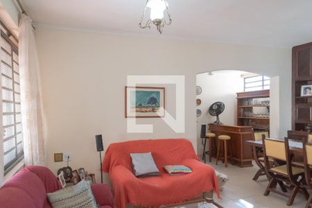 Sala de casa à venda com 5 quartos, 150m² em Vila Lemos, Campinas