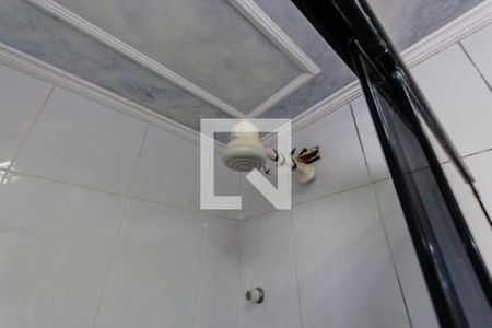 Apartamento à venda com 126m², 3 quartos e 2 vagas Apartamento à venda com 126m², 3 quartos e 2 vagasChuveiro