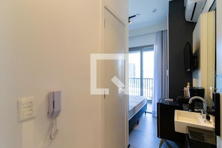 Quarto de kitnet/studio para alugar com 1 quarto, 15m² em Liberdade, São Paulo