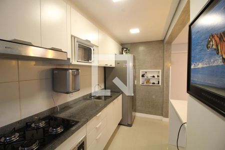 Cozinha e Área de Serviço de apartamento à venda com 2 quartos, 68m² em Marechal Rondon, Canoas