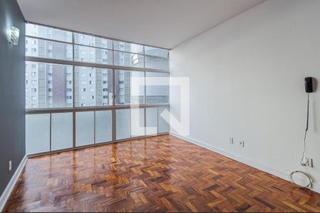 Sala/Quarto de kitnet/studio para alugar com 1 quarto, 30m² em Centro Histórico de São Paulo, São Paulo